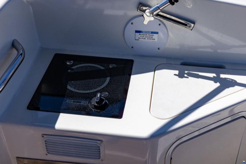 Bayliner 742 R Edition