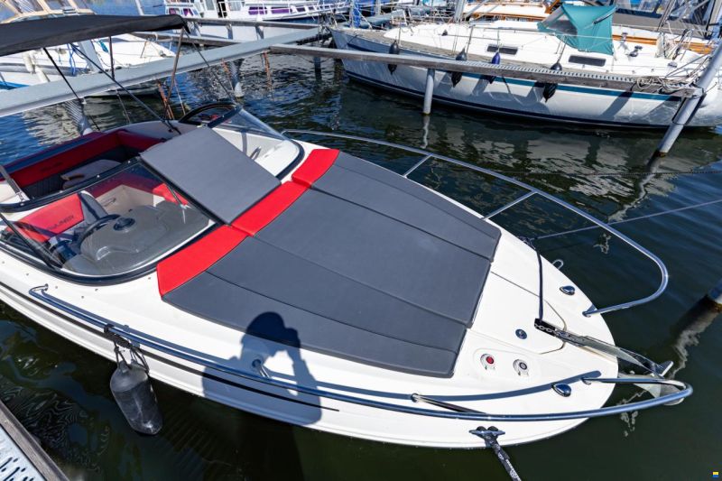 Bayliner 742 R Edition