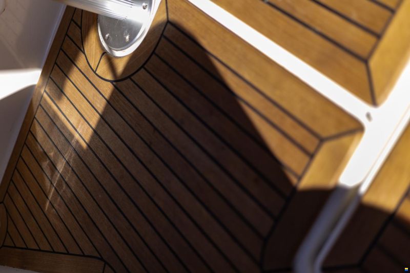 Bayliner 742 R Edition