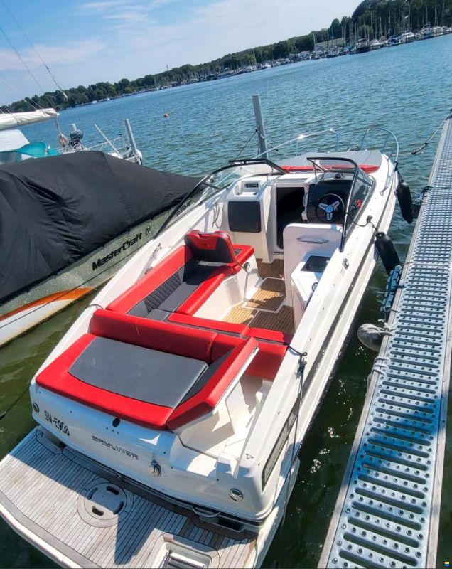 Bayliner 742 R Edition