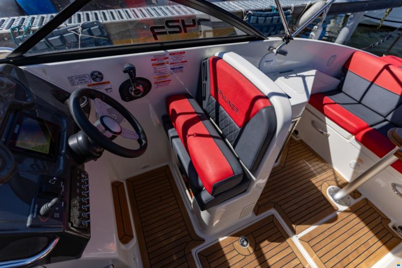 Bayliner 742 R Edition