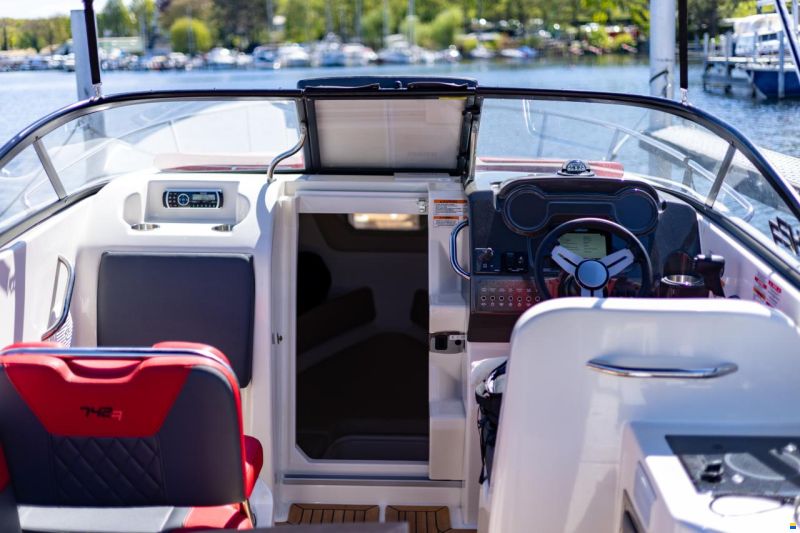 Bayliner 742 R Edition