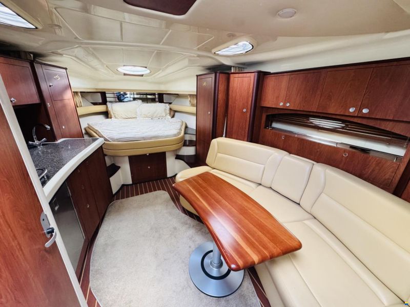 Monterey 330 355 Sport Yacht