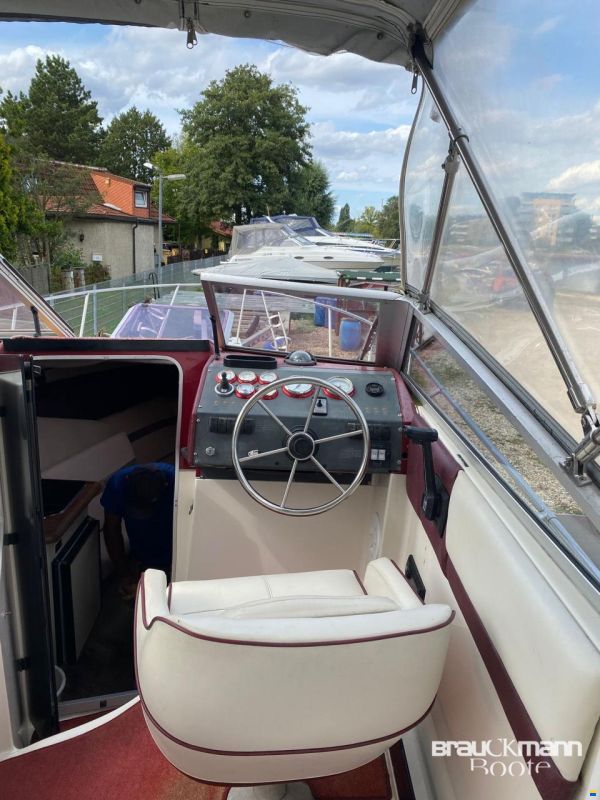Maxum 2500 CSR