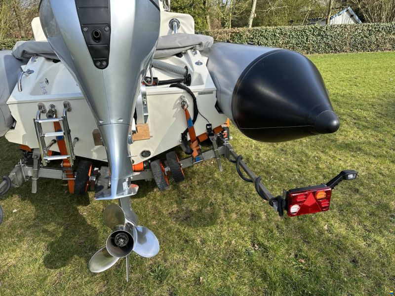 Zodiac 650 Pro-open
