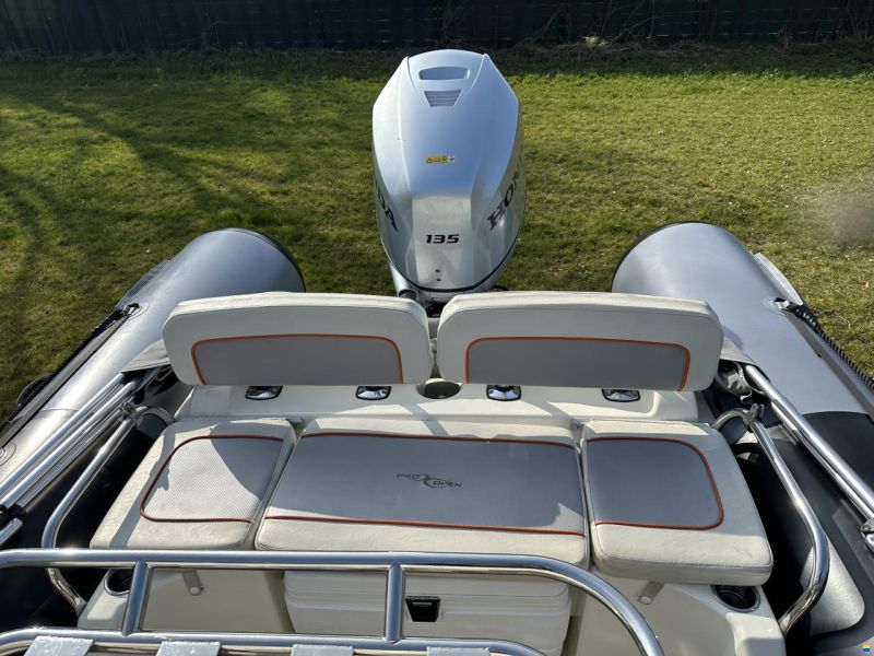 Zodiac 650 Pro-open