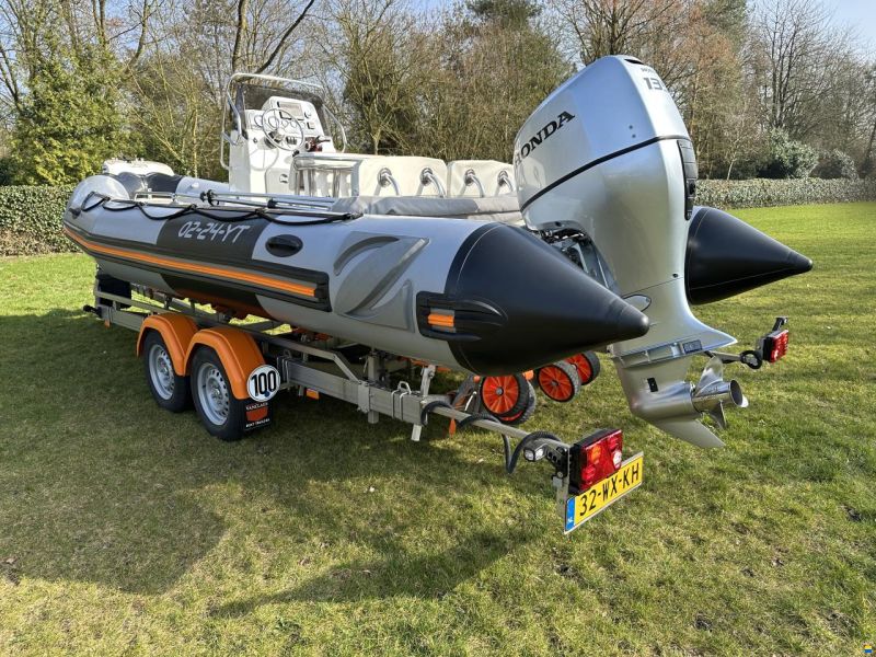Zodiac 650 Pro-open