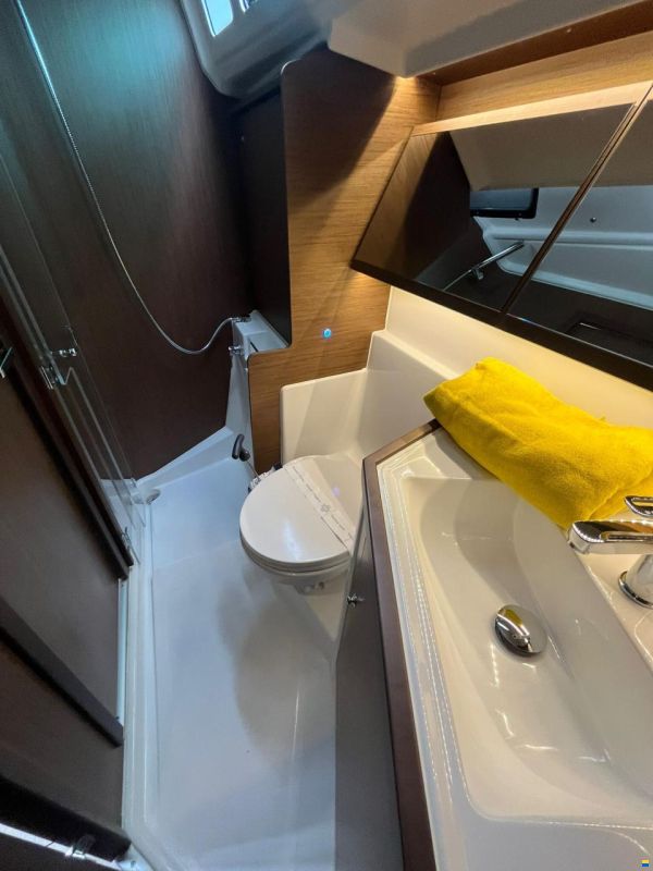 Beneteau Oceanis 40.1