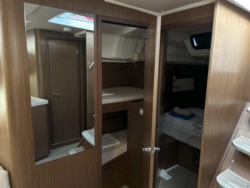 Beneteau Oceanis 46.1
