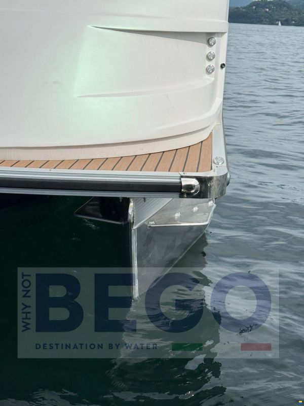 Old Lake Marine PONTOON SENZA PATENTE