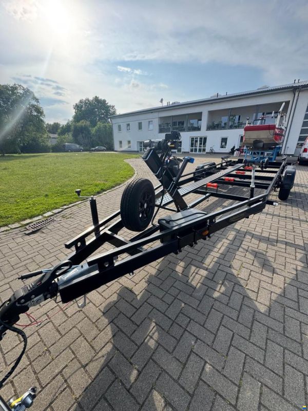 Harbeck 3500kg Motorboottrailer Wick 2023 - Rl.