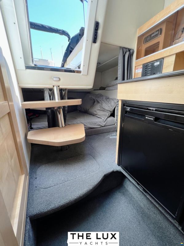 Bayliner Ciera 8