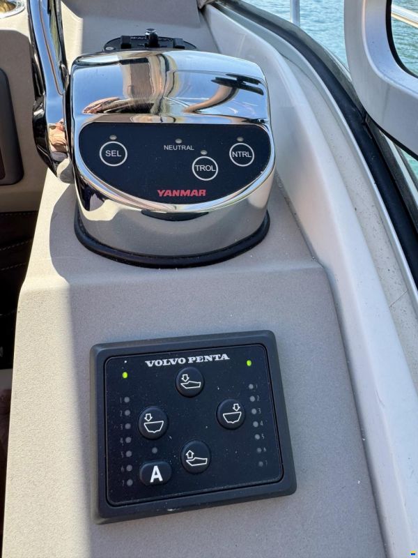 Marex 320 AFT Cabin Cruiser