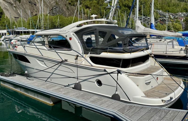 Marex 320 AFT Cabin Cruiser