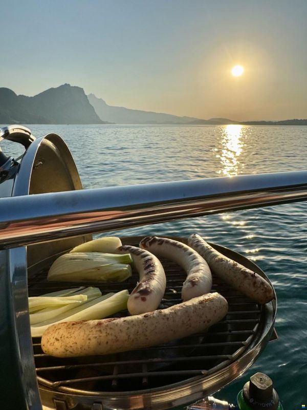 Marex 320 AFT Cabin Cruiser