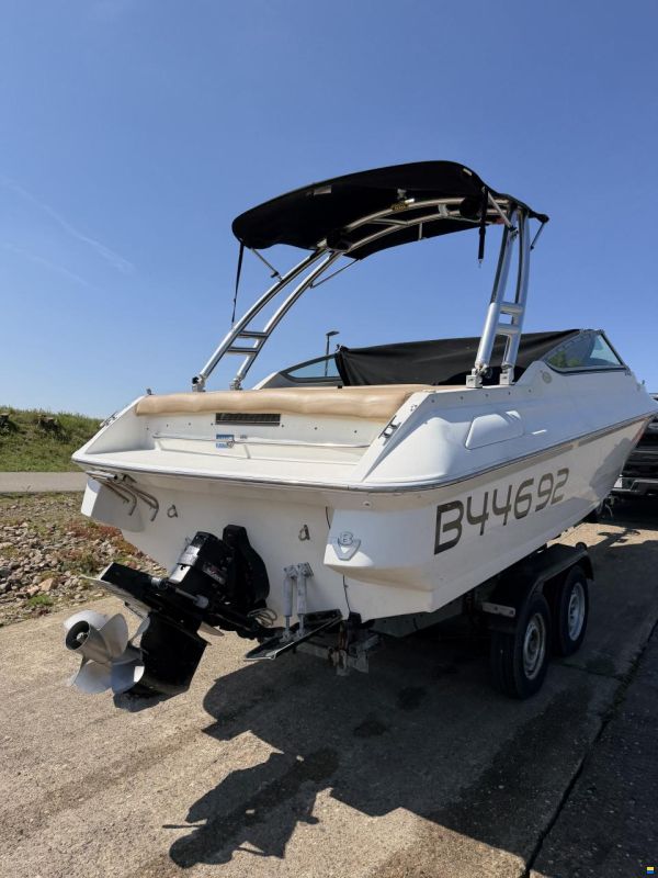 Falcon Boats Falcon 2270 CD
