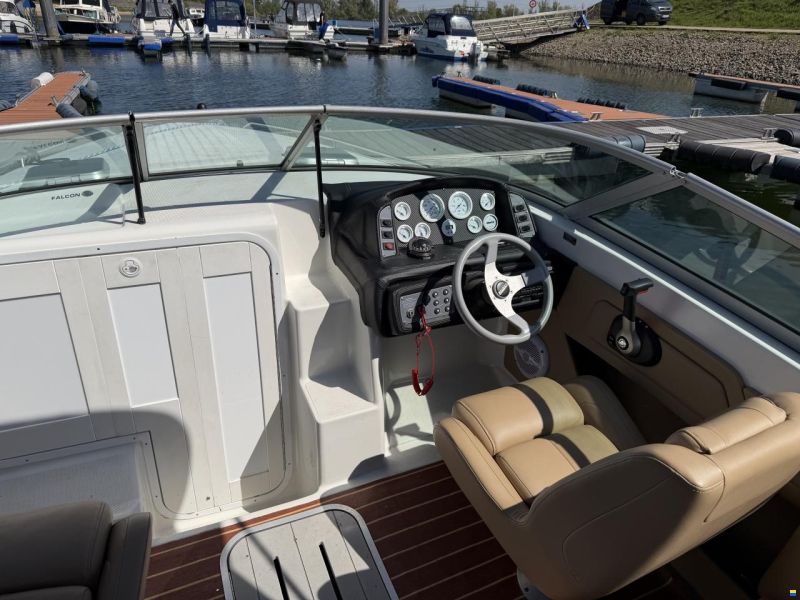 Falcon Boats Falcon 2270 CD