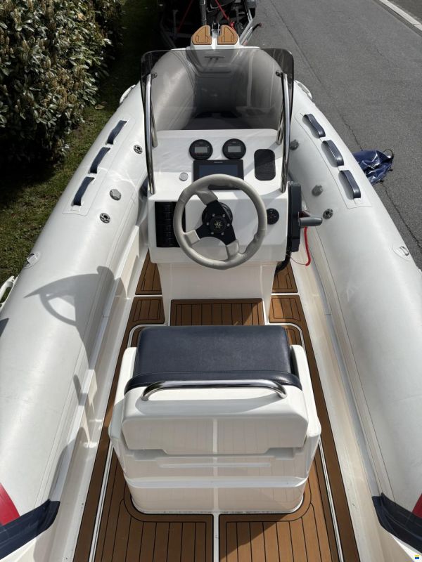 MaRe Sharkline Lux 520