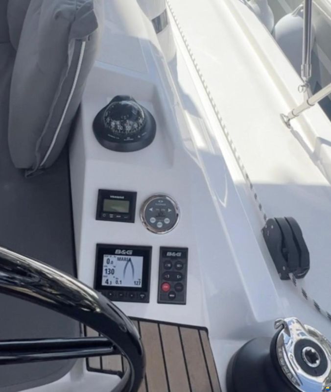 Bavaria C42