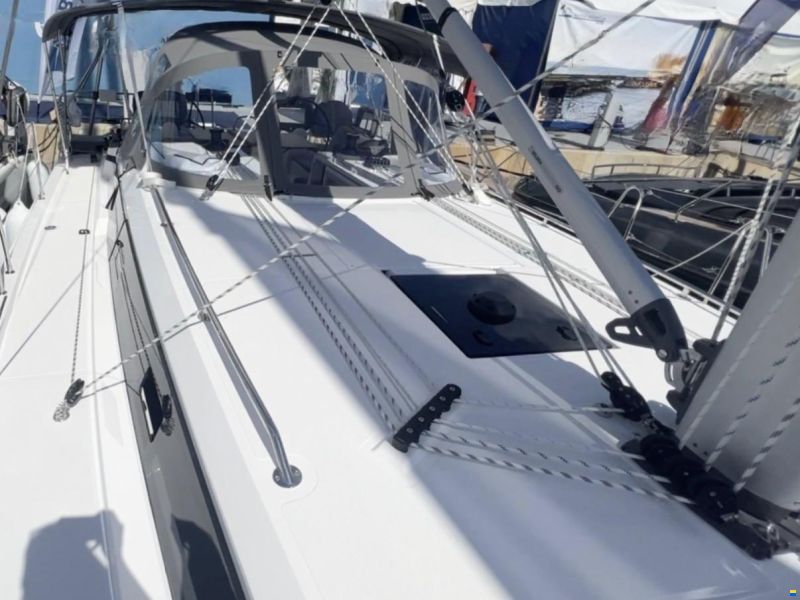Bavaria C42