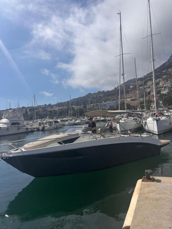 Cranchi E30 Endurance