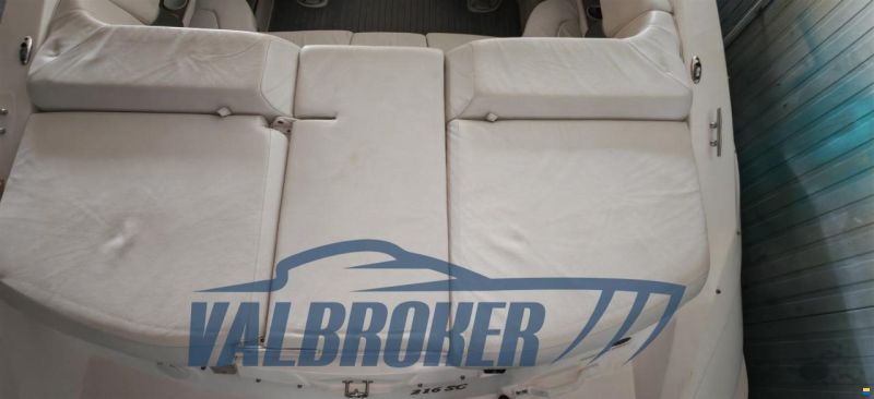 Larson Boats 216 Senza