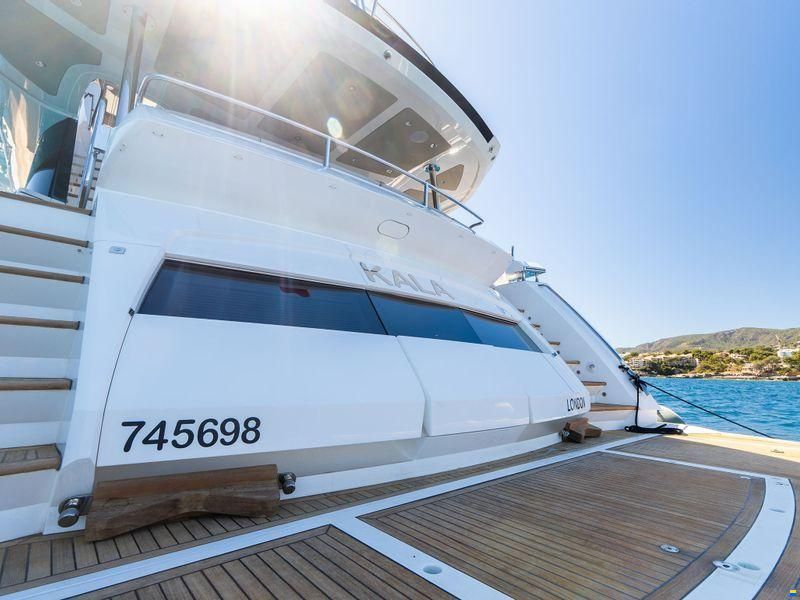 Sunseeker 86 Yacht