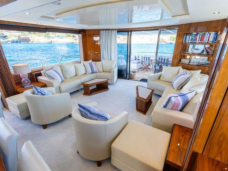 Sunseeker 86 Yacht
