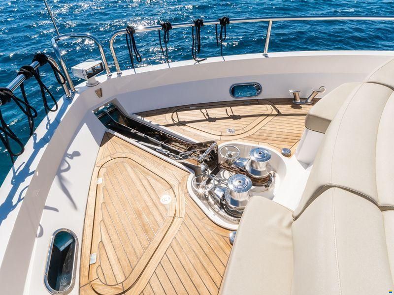 Sunseeker 86 Yacht