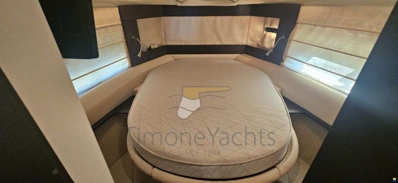 Azimut 43S