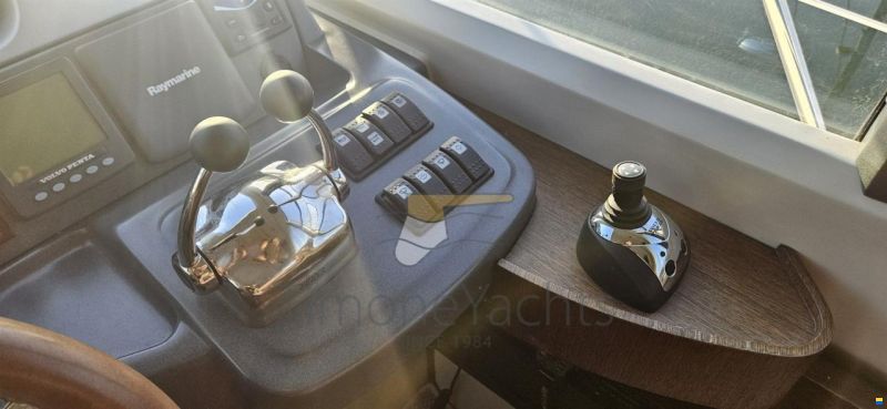 Azimut 43S