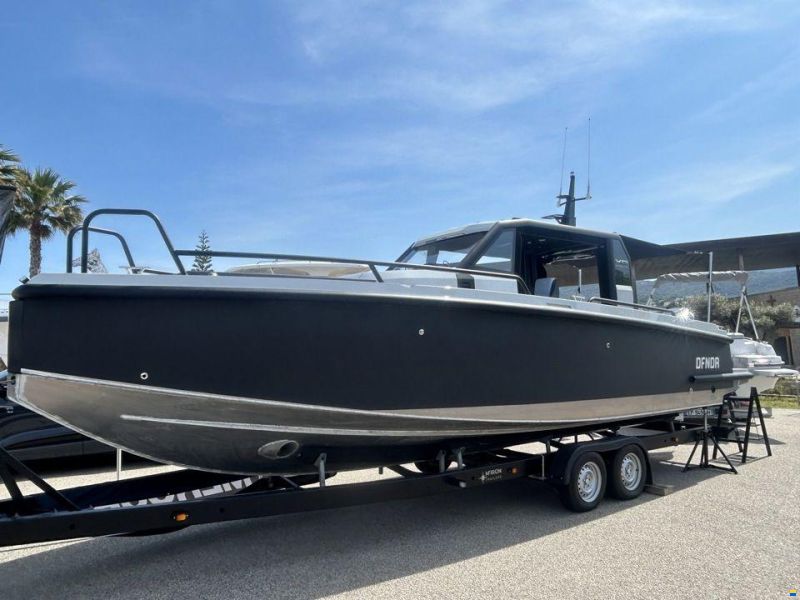XO Boats DFNDR 9