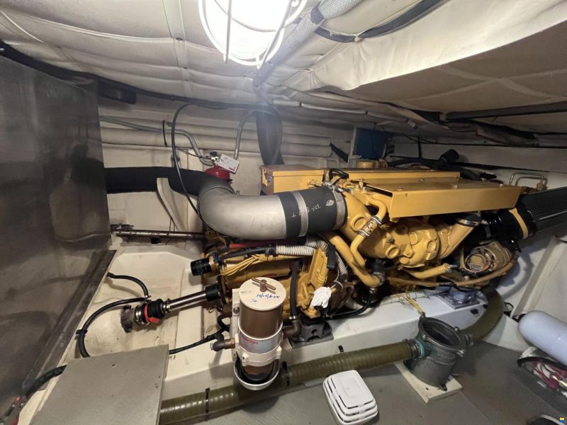 Ferretti 43