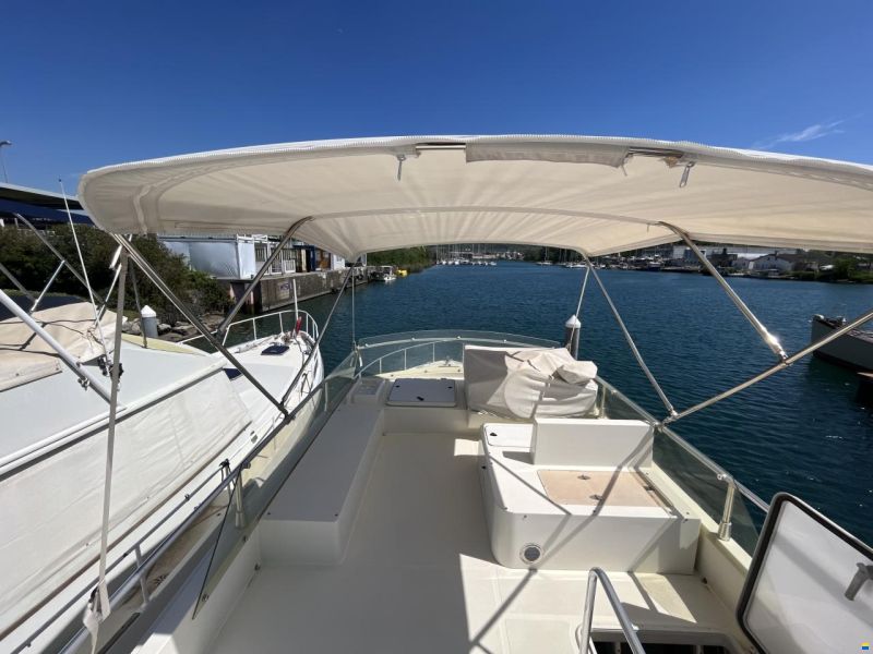 Ferretti 43