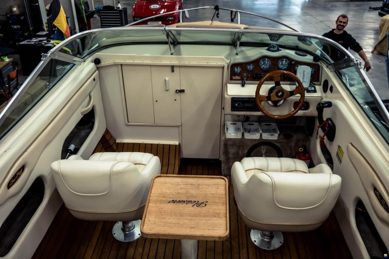Sea Ray 200 Signature