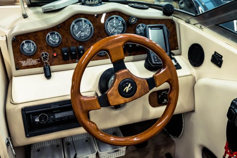 Sea Ray 200 Signature