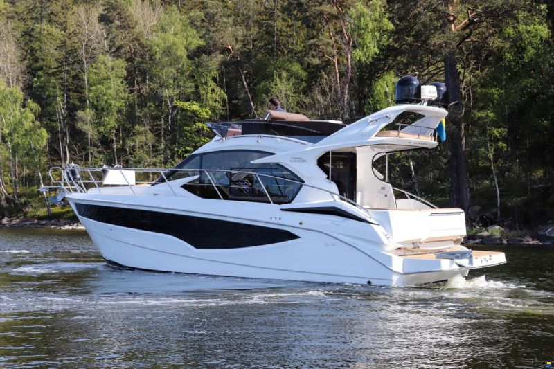Galeon 360 Fly