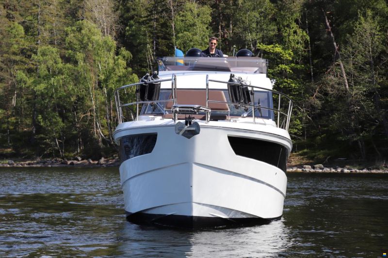 Galeon 360 Fly