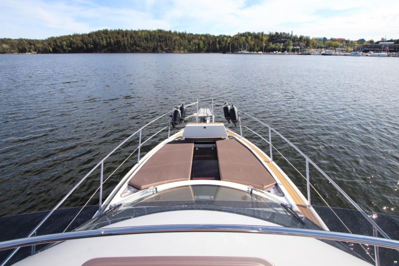 Galeon 360 Fly