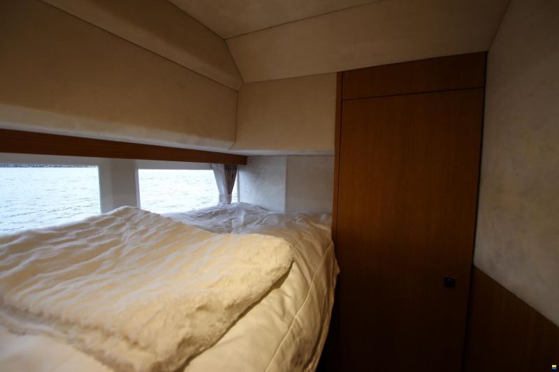 Galeon 360 Fly