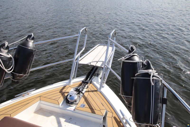 Galeon 360 Fly