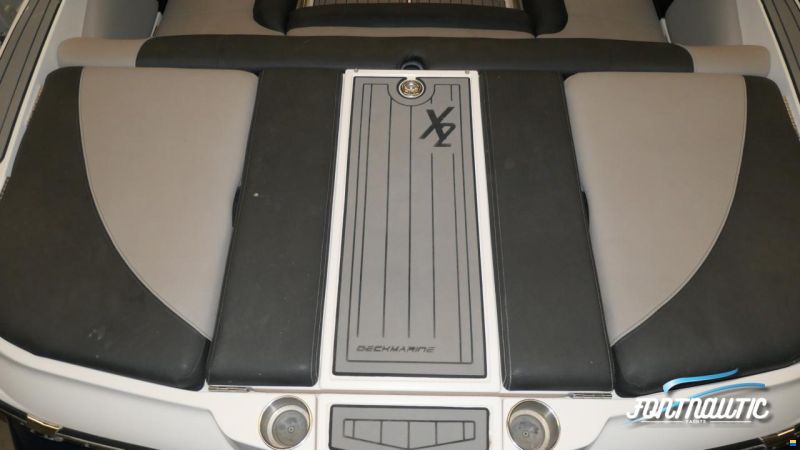 MasterCraft X2