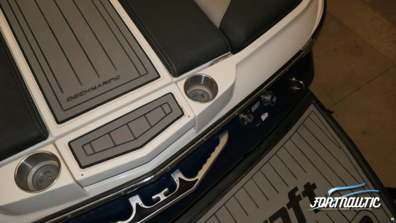 MasterCraft X2