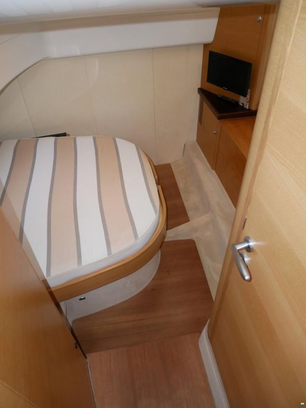 Cranchi Mediterranee 43