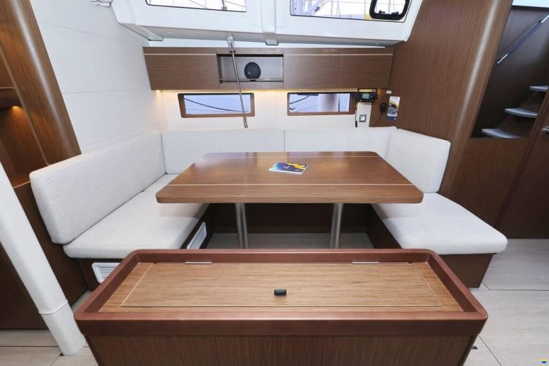 Beneteau Oceanis 46.1