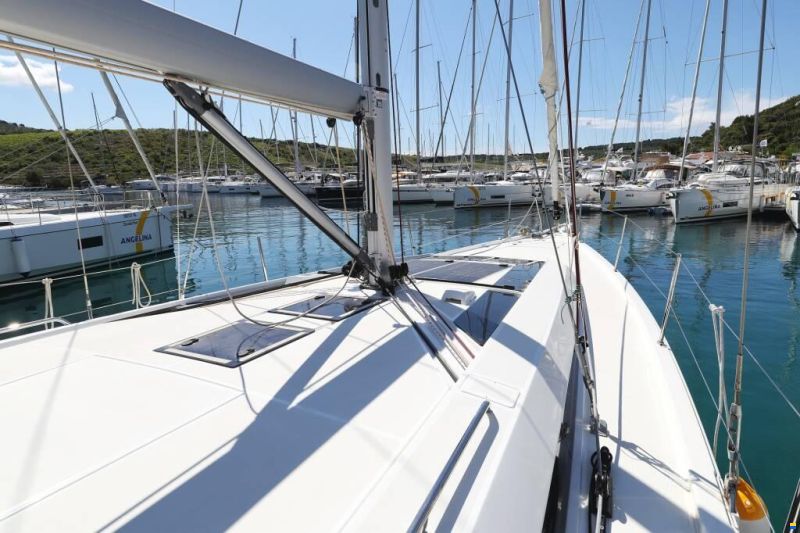 Beneteau Oceanis 46.1
