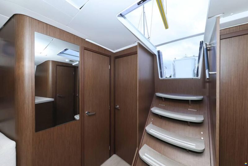 Beneteau Oceanis 46.1