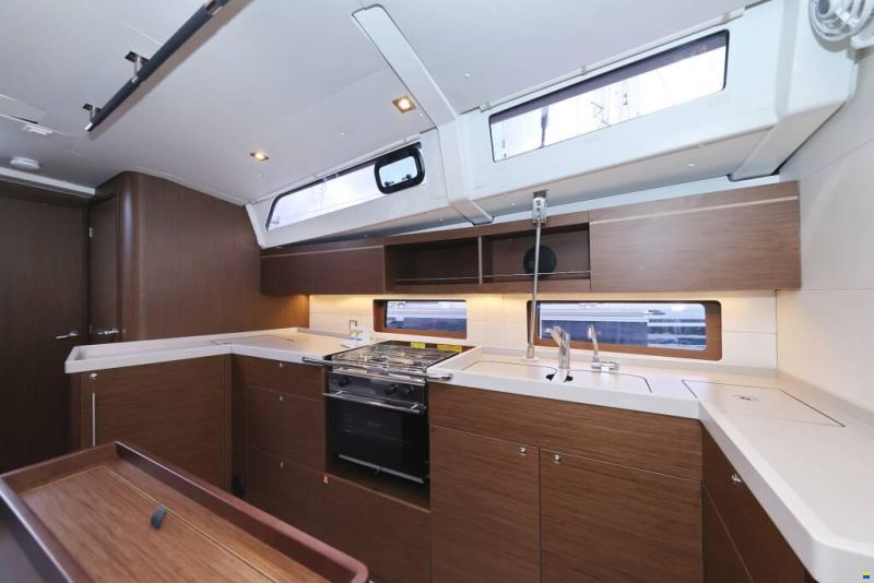 Beneteau Oceanis 46.1