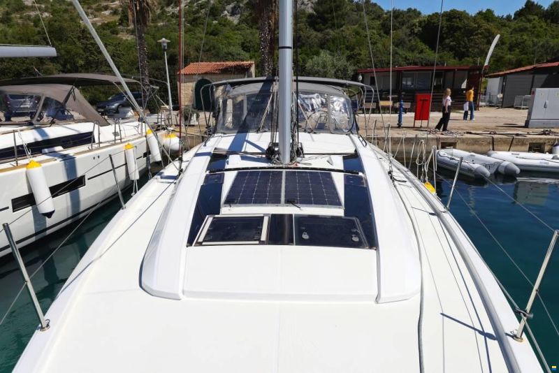 Beneteau Oceanis 46.1