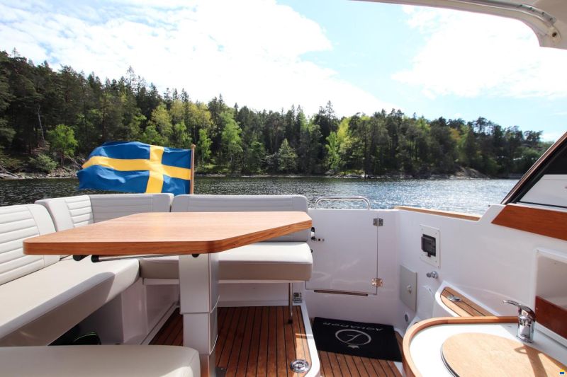 Aquador 28 HT